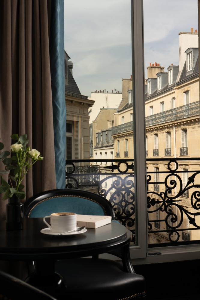 Hotel Le Belmont Paris