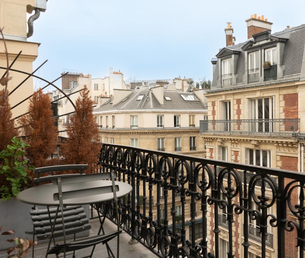 Hotel Le Belmont Paris